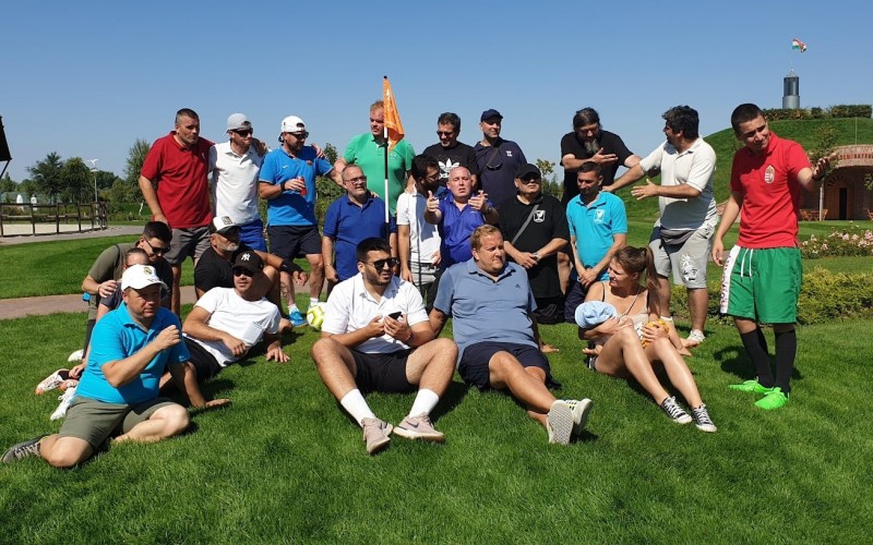 242019636_2383453611788960_3994119129268791133_n